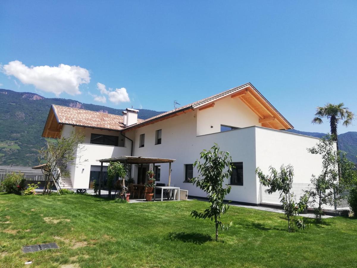 Gisshuebelhof Apartment Andrian Exterior photo